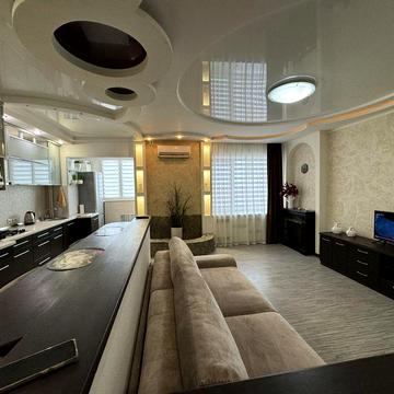 Центр!Новый дом!Без оплаты за последний месяц!Животные оговариваются!