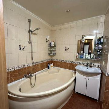 Продам 2 комнатную квартиру