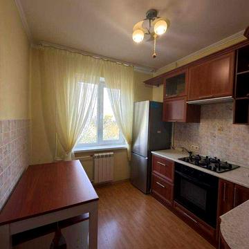 Оренда 2-к квартири на 40-му кварталі, вул. Захисників України!