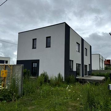 Продам 3-кімнатний котедж в районі Зоопарку