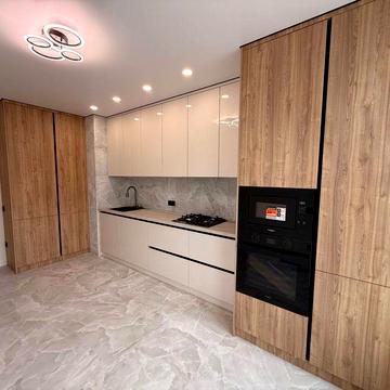 2-кімнатна новбудова в Зданому будинку!