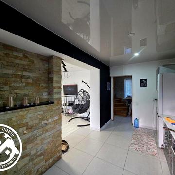 Продам двоповерховий будинок