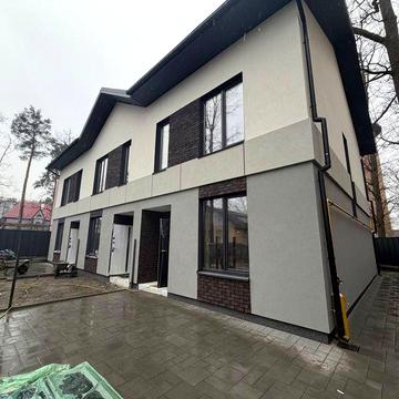 Ваш особистий баланс міста і затишку - якісний таунхаус