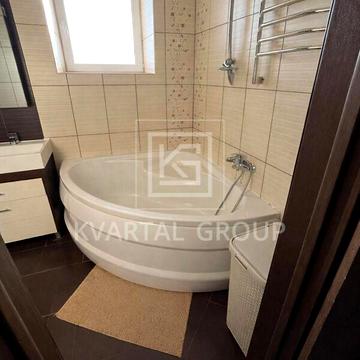 Продаж 2к Квартира Богдана Хмельницького бульвар ЖК ул. Вишневая, ул. Новое шоссе, ул. Богдана Хмельницкого