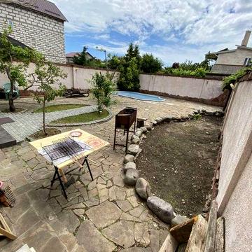 Сдам дом 350 м ,5 к + кухня студия 60 м,гараж 2 авто, ремонт, мебель,