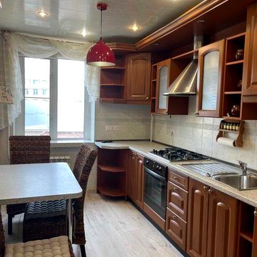 Оренда 3-х кімнатної квартири по вул. Майбороди (р-н Словянки)