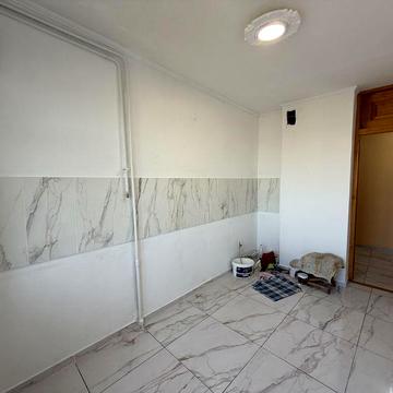 3 кімнатна ПАНЕЛЬКА р-н парку ЖОВТНЕВОГО.ЄВІДНОВЛЕННЯ