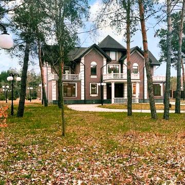 Лебедівка. Будинок в КМ «Dream Village» на ділянці 0,72 га з виходом на Дніпровський канал