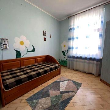 Довгострокова оренда 4к Квартира Сліпого Йосипа вулиця