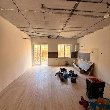 Продам Таунхаус з Ремонтом в Гостомелі біля Парку Щасливий.