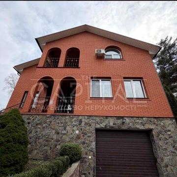 Будинок з газом і гаражем 280 м2 Лісники