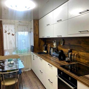 Продається квартира (формату дуплекс) смт. Нова Водолага. Продається будинок (формату дуплекс) смт. Нова Водолага.