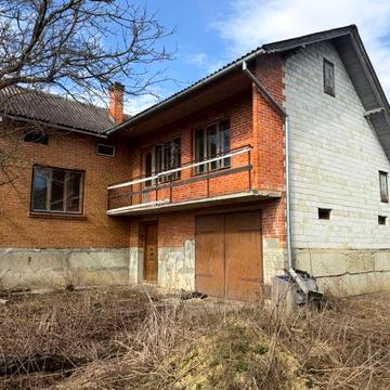 ЦІНУ ЗНИЖЕНО! Продається будинок неподалік міста Стрий (10 км)