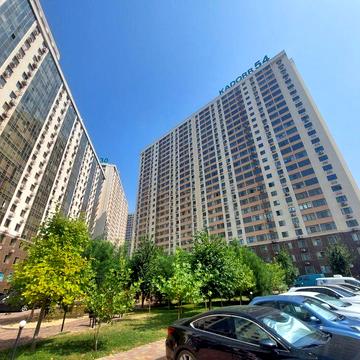 Продам 2-х комнатную квартиру в сданном доме на Сахарова. Вид на море. Без комиссии