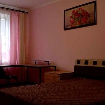 Здам 1-кімнатну квартиру на довгий термін порядним людям.