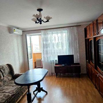 3трох кімнатна квартира з видом Фонтани