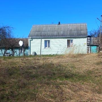 Дім на березі озера, ділянка 15 с.