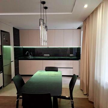 Продам 3-х кімнатну квартиру