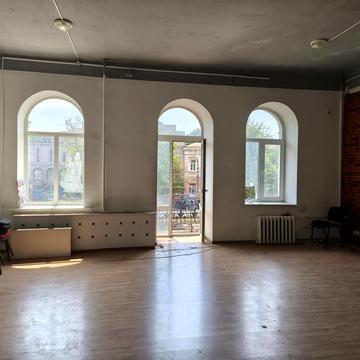 Дмитра Яворницького просп. (Карла Маркса), 98