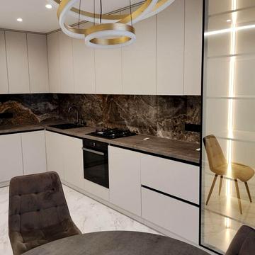 Оренда 2 кімнатної квартири в центрі