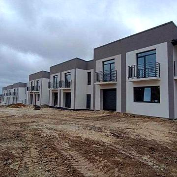 Продається готовий БОКОВИЙ таунхаус 135м2 з гаражем неподалік Менс Простір