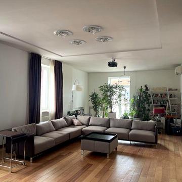 Продам дворівневу 3 кімн. квартиру, Центр, м. Наукова, NP