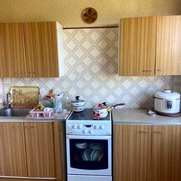 Вул. Доброхотова. 1. Метро Житомирська 10хв. пішки! Працюємо з програмами.