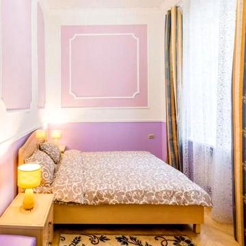 2-к, Федорова Івана вул., 21, Площа Ринок