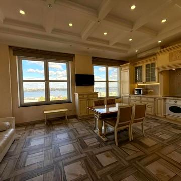 VIP-квартира в ЖК Дельмар с видом на реку