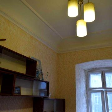 Крепкий дом в Історичному центрі міста Льва Толстого