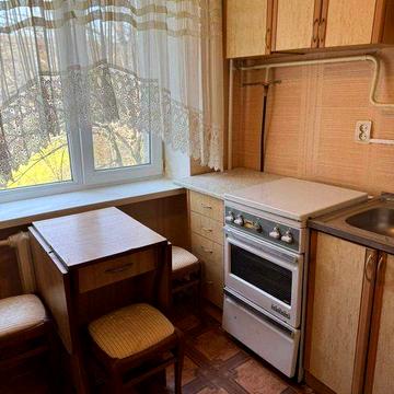 Продаж 1-к. квартири по вул. Інститутській