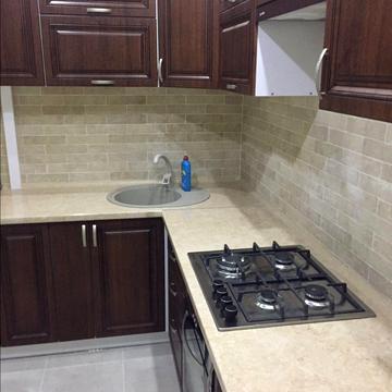 Ярослава Івашкевича вул., 5