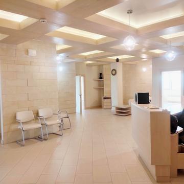 Добровольців вул. (Маршала Говорова), 18а