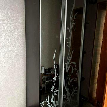 Здам 2х кімнатну квартиру в центрі.