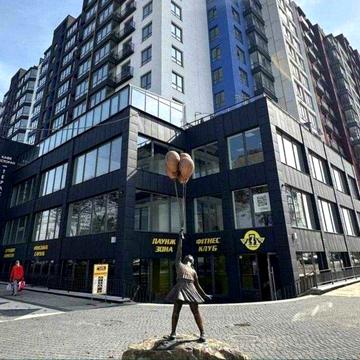 Продається 2-х кімнатна квартира в центрі. На здачі. ЖК Княгинин