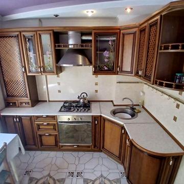 Продам 2 кімнатну квартиру. Новомиколаївка 4/5 поверх газове опалення!