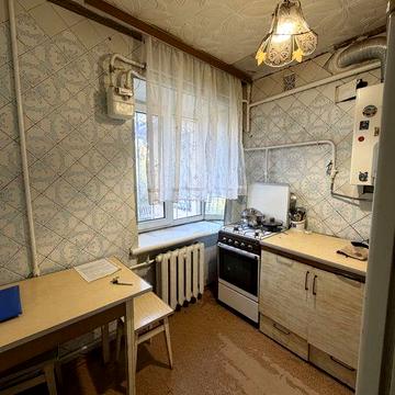 Пров Житній рн Житнього ринку оренда 2х кімн квартири