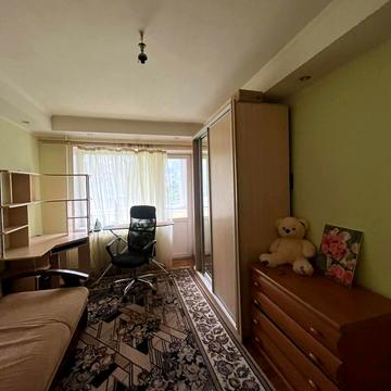 Алішера Навої просп., 78