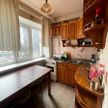 Долгосрочная аренда 2-ком квартиры 45м2 в удовл. состоянии, М КПИ - 7 мин