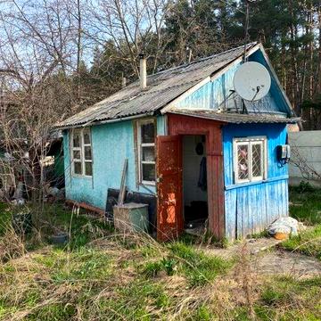 Продам дачу в Соколовському масиві (для постійного проживання).