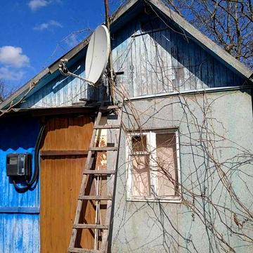 Продам дачу в Соколовському масиві (для постійного проживання).