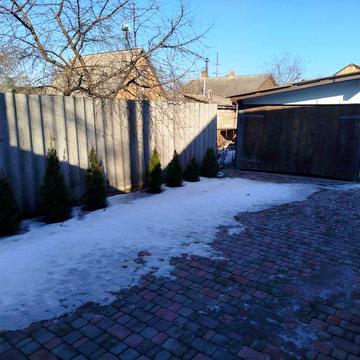 Продам квартиру в двохквартирному домі, окремий двір