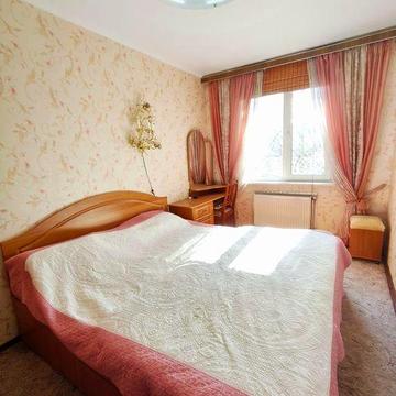 Оренда 4х.кв.Центр з Автономним опаленням. Для сімї з дітьми .