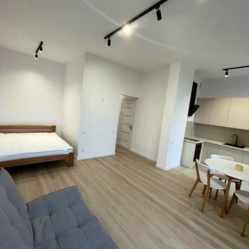 Зелена вул., 151