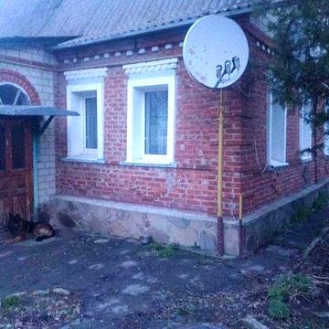 В продаже добротный кирпичный дом 102 м2, в г.Мерефа, срочно, торг  SM