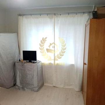 Продам 1-кімнатну квартиру по вулиці Межова