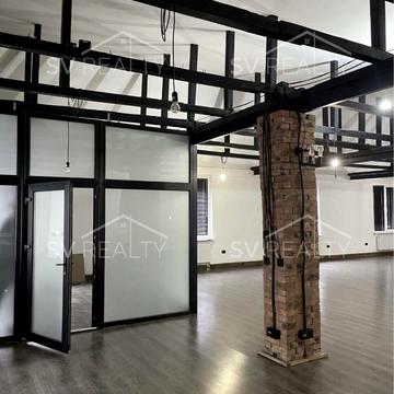 Шкільна вул. (Героїв Сталінграда), 20