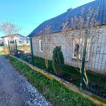 будинок м. Камянка-Бузька, ( центр )