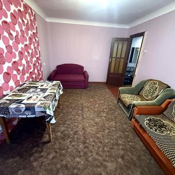 Вільна до поселення по Володимира Великого