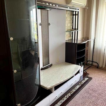 метро Оболонь 2 мин. Сдам отличную 1 комн.квартиру просп.Оболонский 9